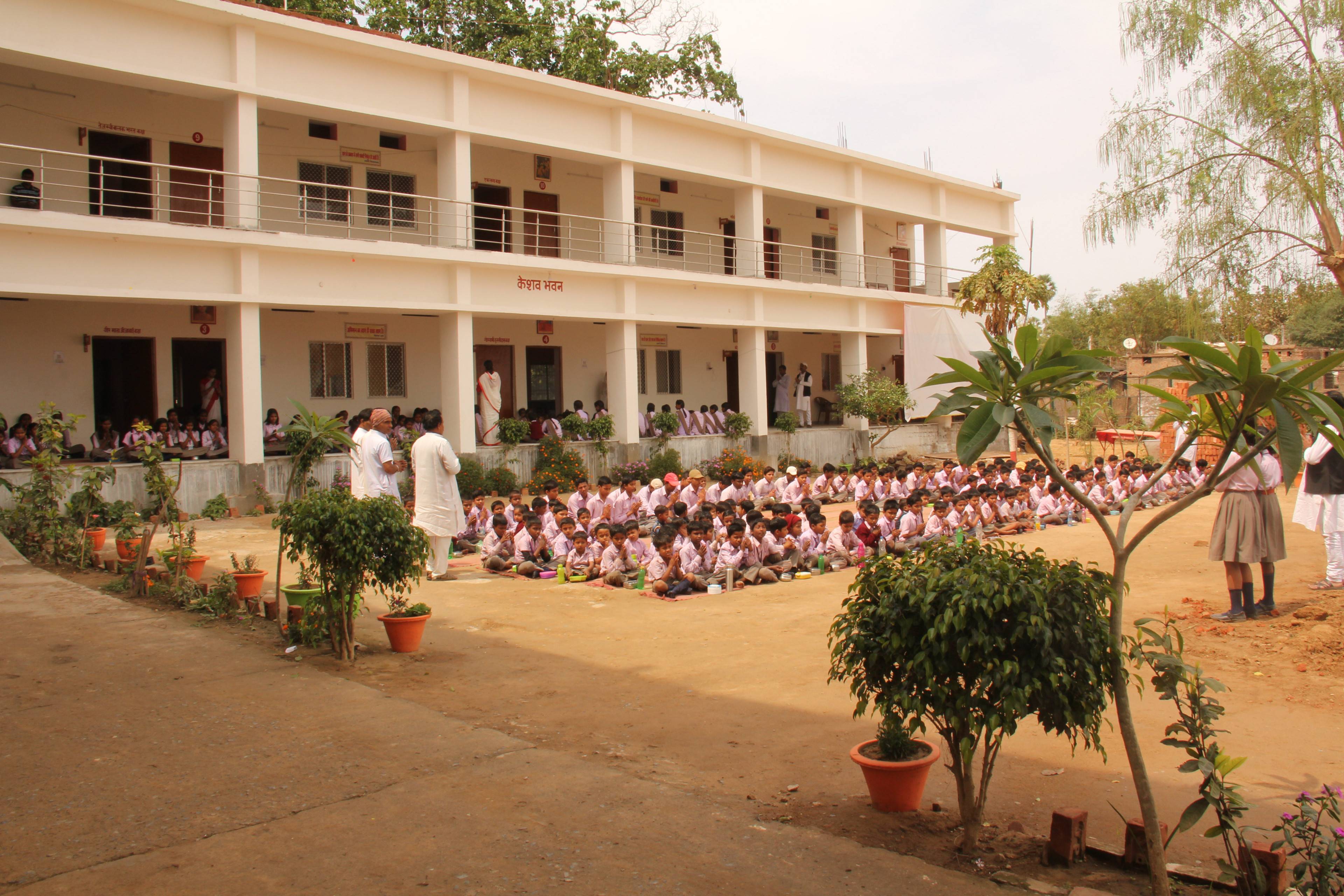Students in session at Bahiyara School